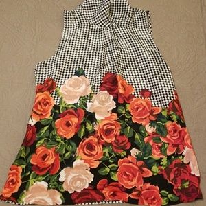 New York & Company Floral Shell